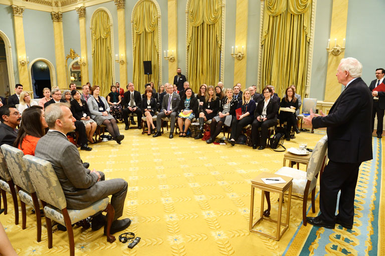 His Excellency David Johnston addresses past recipients of the Governor General's History Award for Excellence in Teaching.